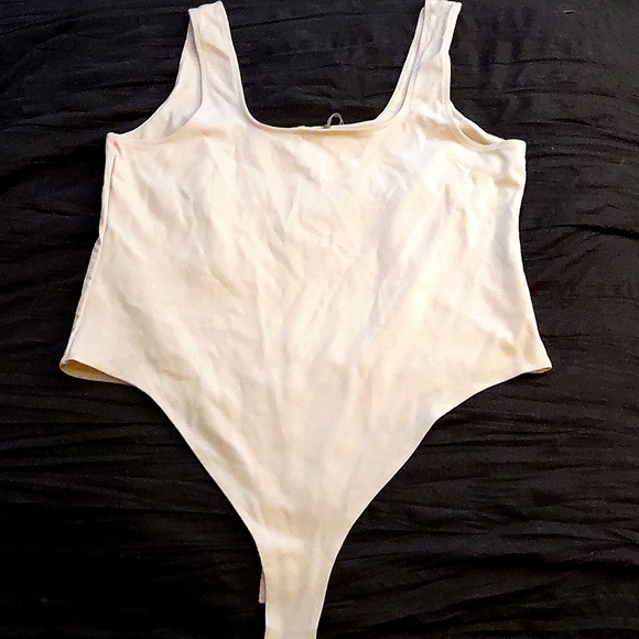 Never been worn XXL white body suite - Picture 2 of 3